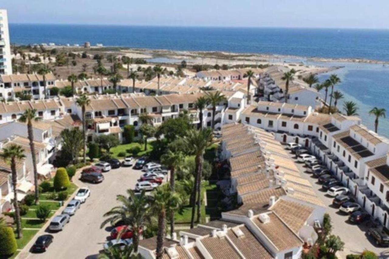 Precioso En Primera Linea De Playa Appartement